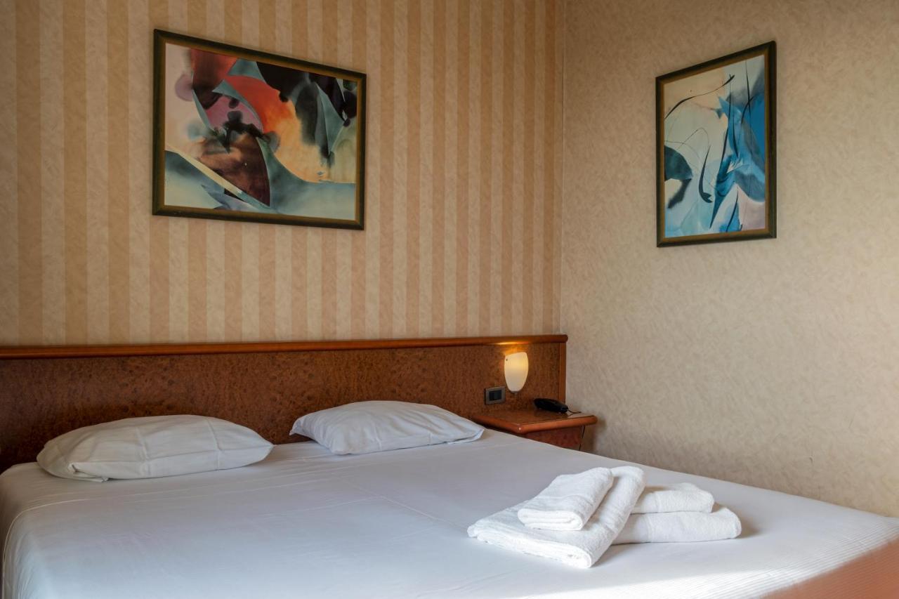 Meditur Hotel Pisa Migliarino Pisano Экстерьер фото