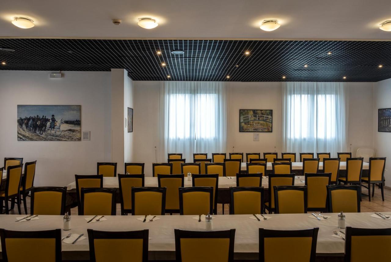 Meditur Hotel Pisa Migliarino Pisano Экстерьер фото