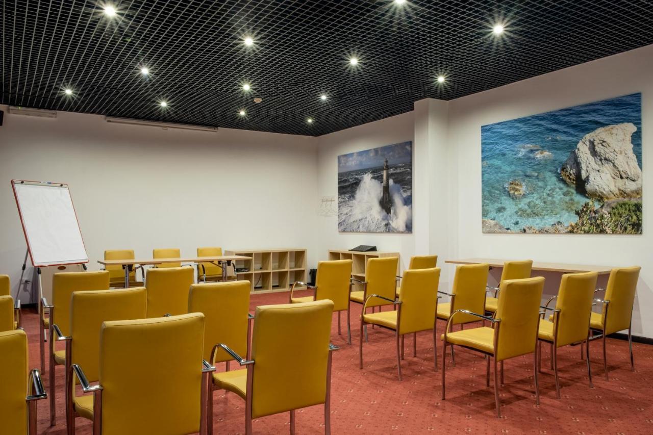 Meditur Hotel Pisa Migliarino Pisano Экстерьер фото