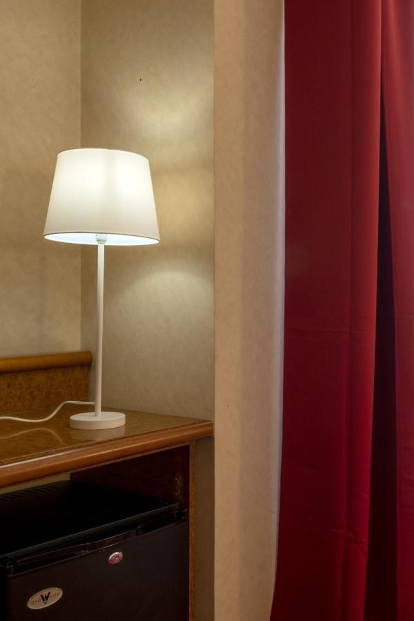 Meditur Hotel Pisa Migliarino Pisano Экстерьер фото